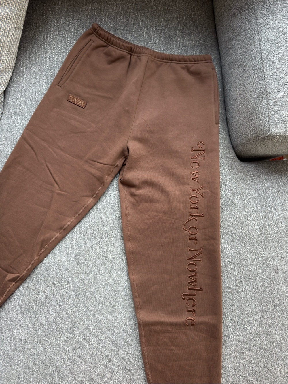 New York or Nowhere Signature Sweatpants - Brown, Size Small, NWT